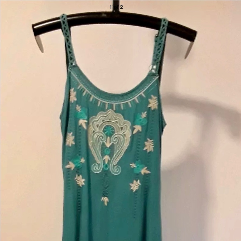 MONORENO green embroidered Maxi Dress - M - NWT